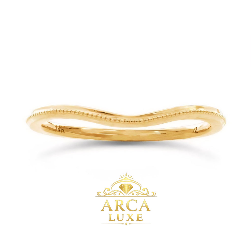 14K Yellow Gold V-Shape Milgrain Wedding Band Size 7