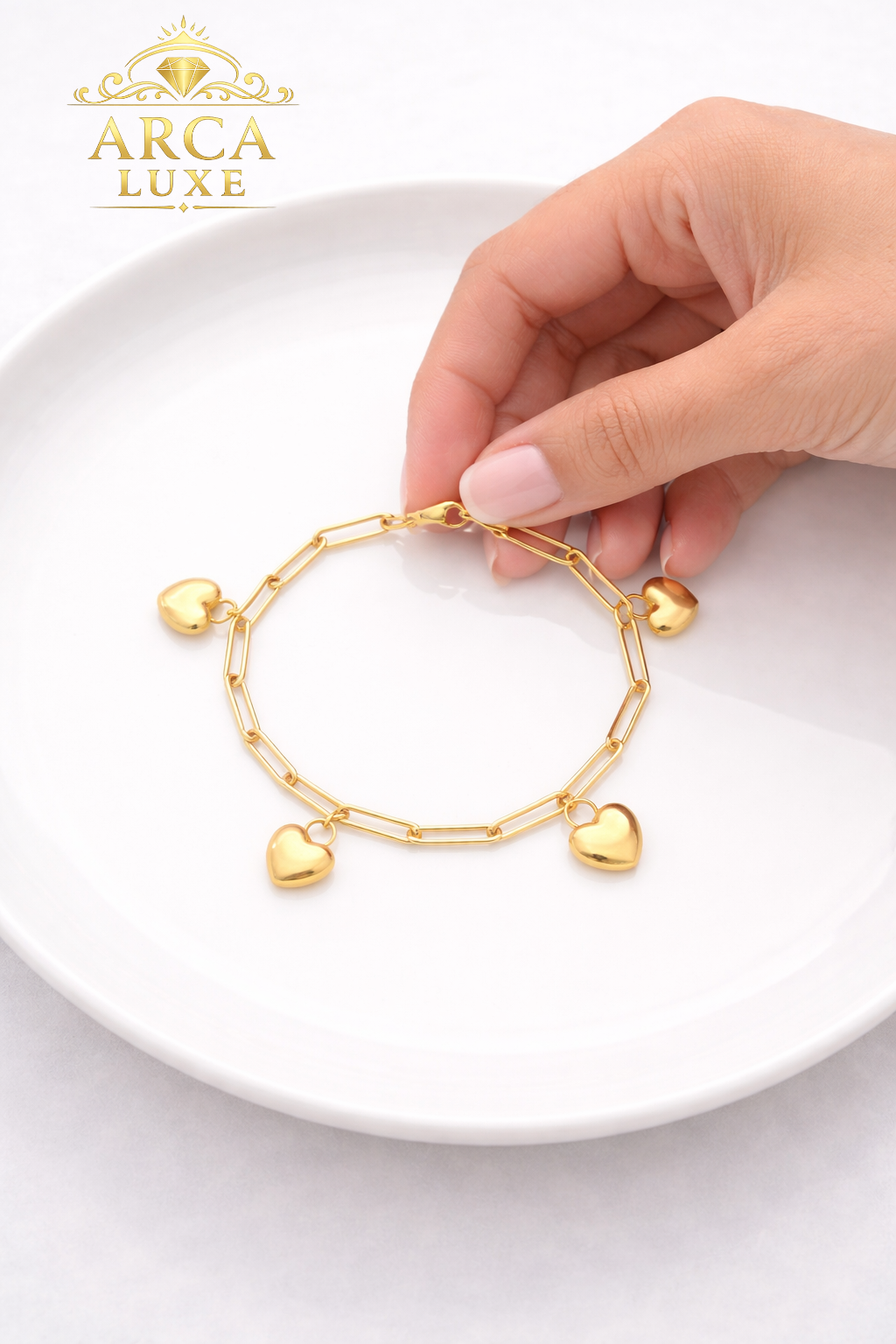 14K Gold Puffed Heart Charm Bracelet 7.25"